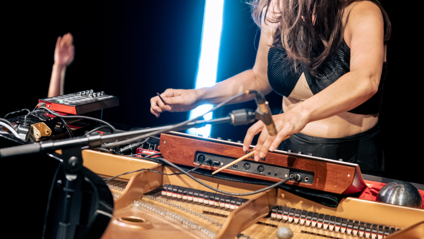 Nadia Ratsimandresy & Cécile Thévenot